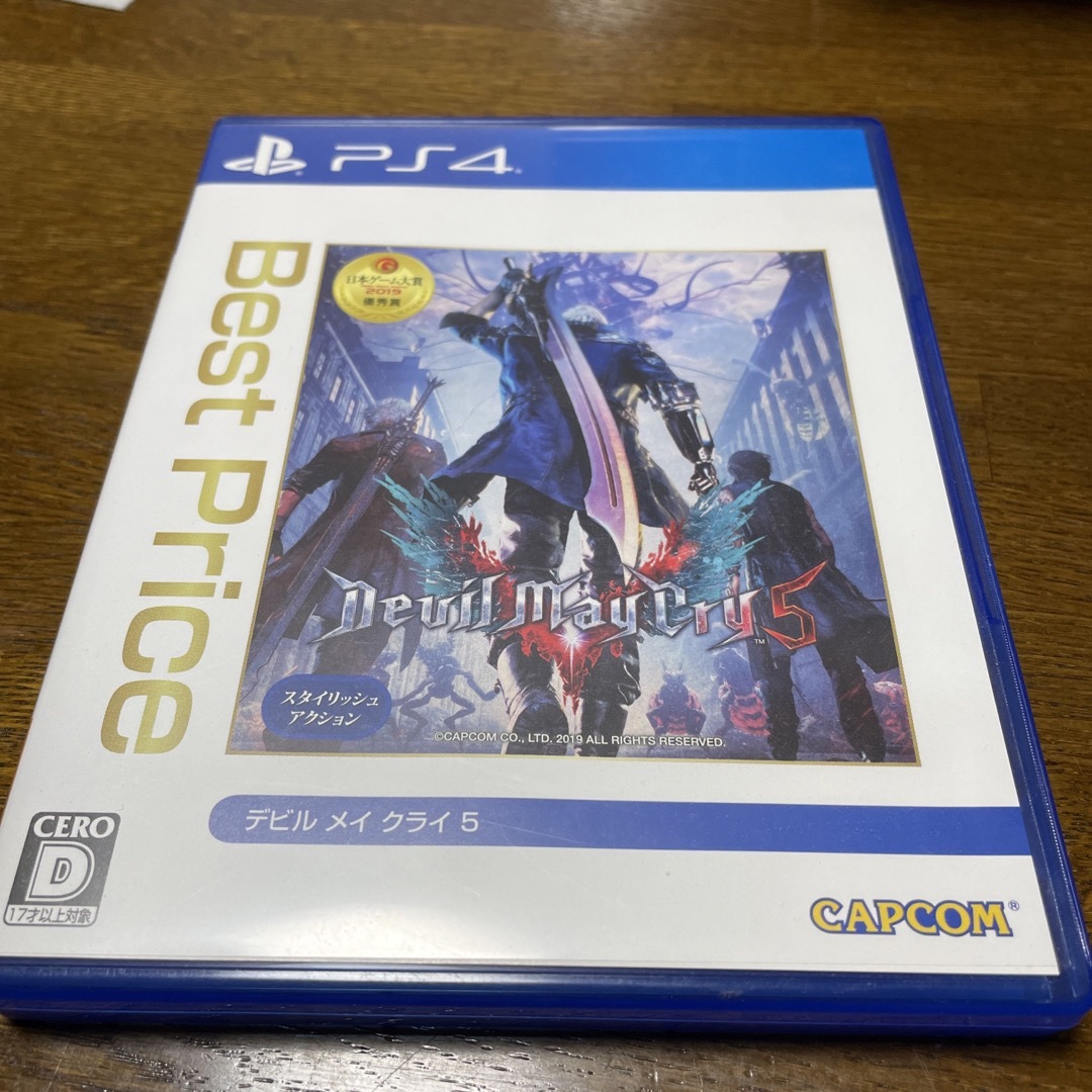 PlayStation4(プレイステーション4)のデビル メイ クライ 5（Best Price） エンタメ/ホビーのゲームソフト/ゲーム機本体(家庭用ゲームソフト)の商品写真