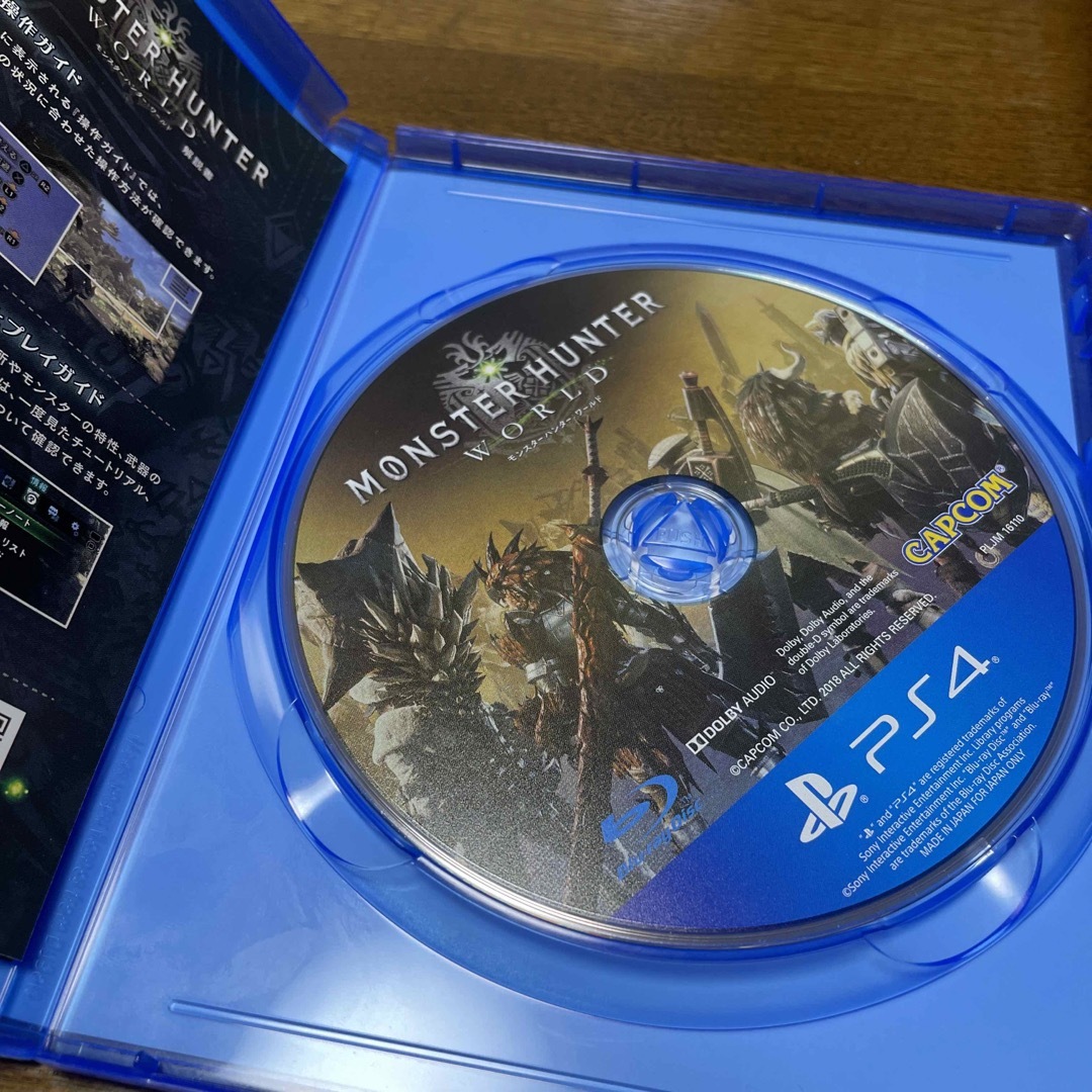 PlayStation4(プレイステーション4)のモンスターハンター：ワールド エンタメ/ホビーのゲームソフト/ゲーム機本体(家庭用ゲームソフト)の商品写真