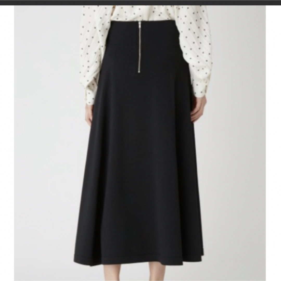 Mila Owen(ミラオーウェン)のあゆみ様専用　ハイラインパネル切替フレアニットスカート　ブラック レディースのスカート(ロングスカート)の商品写真