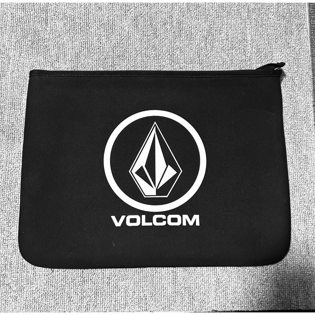 volcom(ボルコム)のvolcom クラッチバック メンズのバッグ(セカンドバッグ/クラッチバッグ)の商品写真