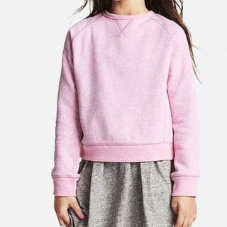 ユニクロ(UNIQLO)のUNIQLO   ショート丈  薄手長袖トレーナー  トップス(Tシャツ/カットソー)