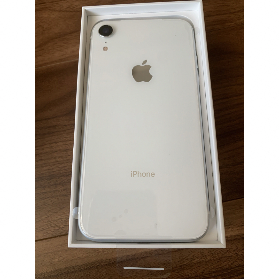 iPhone XR White 128 GB docomo ジャンク品-