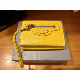 バレンシアガ(Balenciaga)の【BALENCIAGA】金運up☆幸せの黄色い財布(財布)