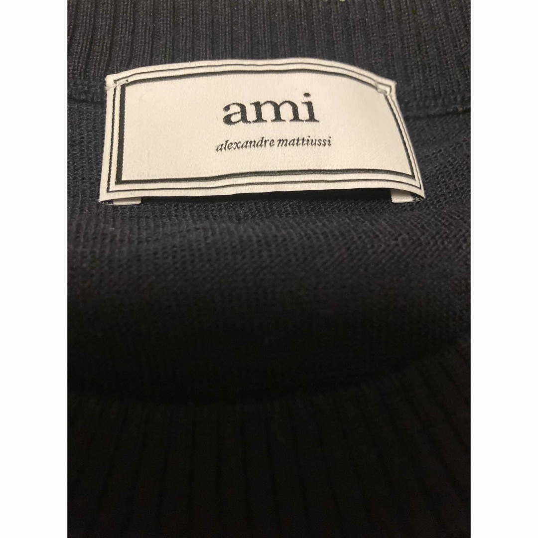 ami(アミ)のAmi paris アミ　ニット ネイビー　長袖 メンズのトップス(ニット/セーター)の商品写真