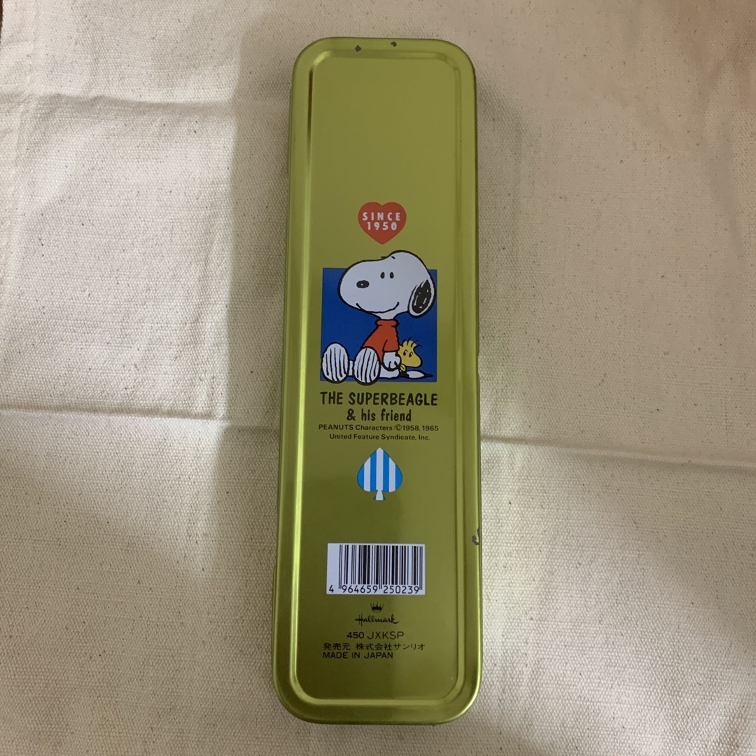 PEANUTS(ピーナッツ)のスヌーピー 筆箱 カンカン インテリア/住まい/日用品の文房具(ペンケース/筆箱)の商品写真