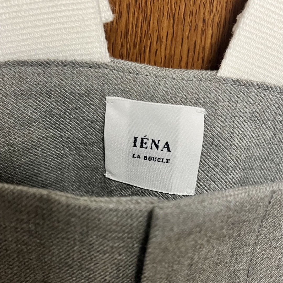 IENA LA BOUCLE(イエナラブークル)のiena la boucleウールサージオーバーオール レディースのパンツ(サロペット/オーバーオール)の商品写真