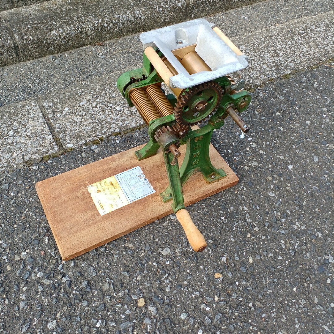 未使用】 小野式製麺機 1号型 両刃 業務用 製麺用品 うどん そば 未使用】 小野式製麺機 1号型 両刃 業務用 製麺用品 うどん そば