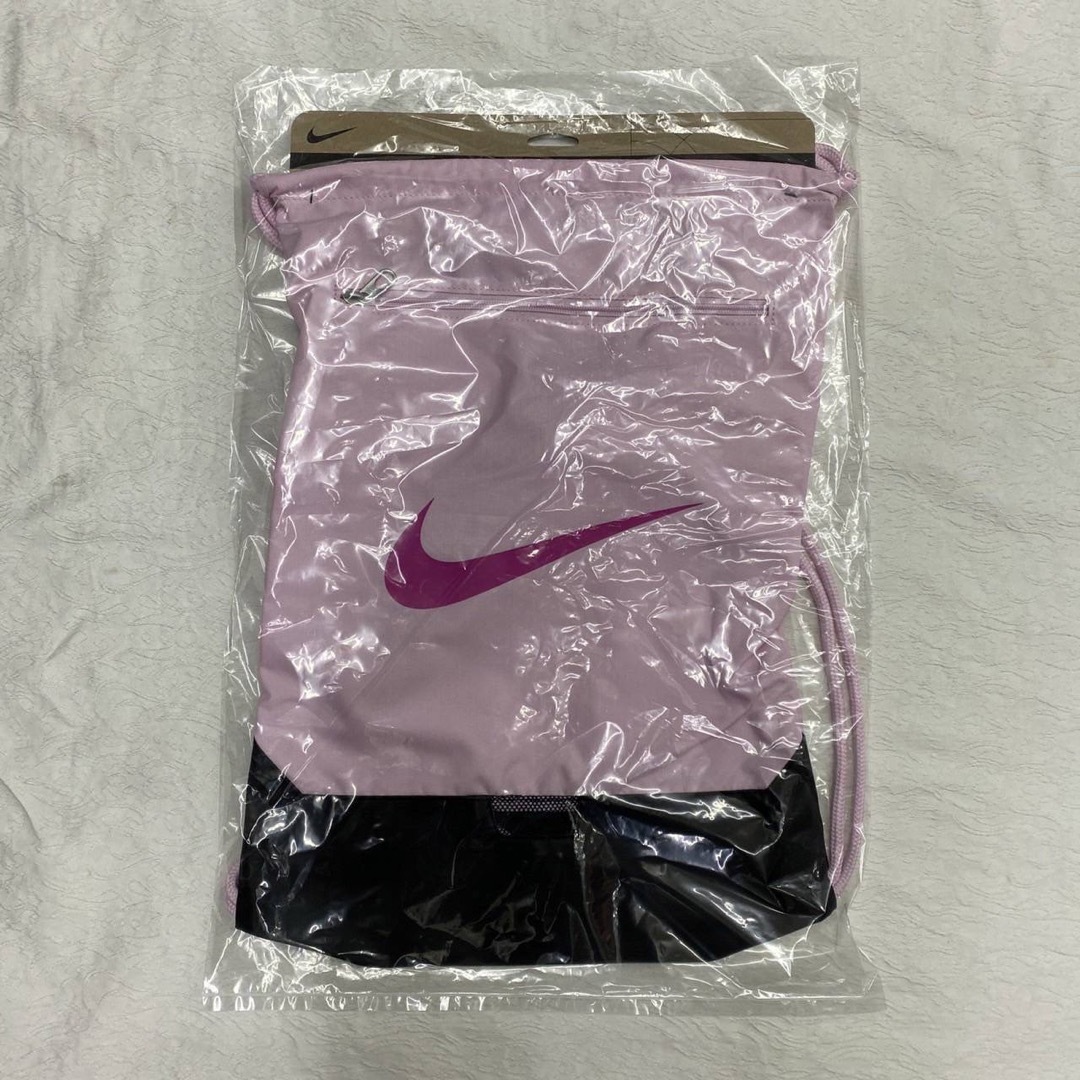 NIKE(ナイキ)のナイキナップサック ジムサック ヨガ フィットネス 競泳 着替え入れ 部活 通学 レディースのバッグ(リュック/バックパック)の商品写真