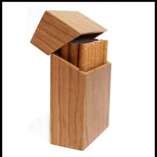 ✢新品✢ 炭化竹製 シガレット タバコ ケース　マグネット付き　ライトブラウン(タバコグッズ)