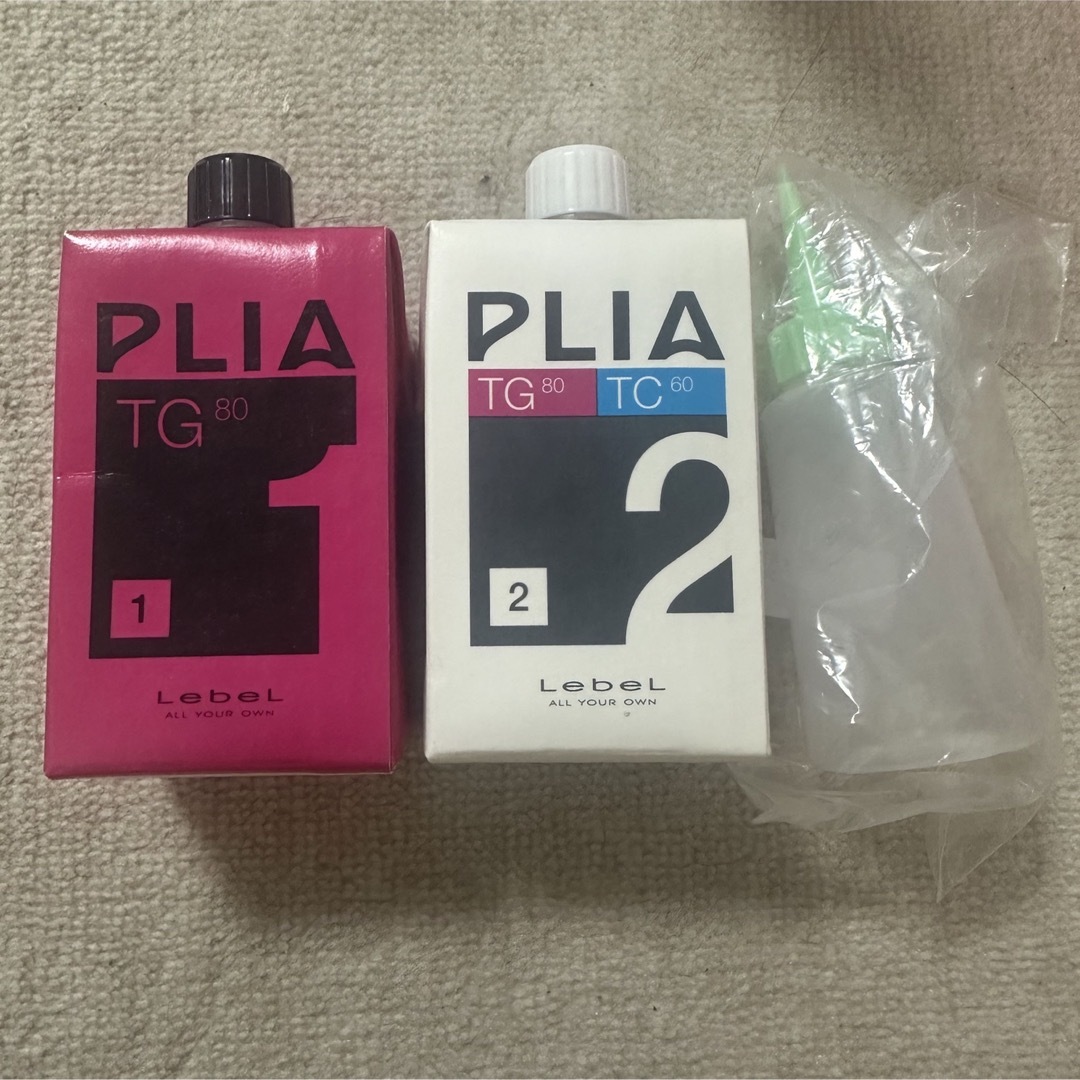 PLIA パーマ剤　新品未使用 コスメ/美容のヘアケア/スタイリング(パーマ剤)の商品写真