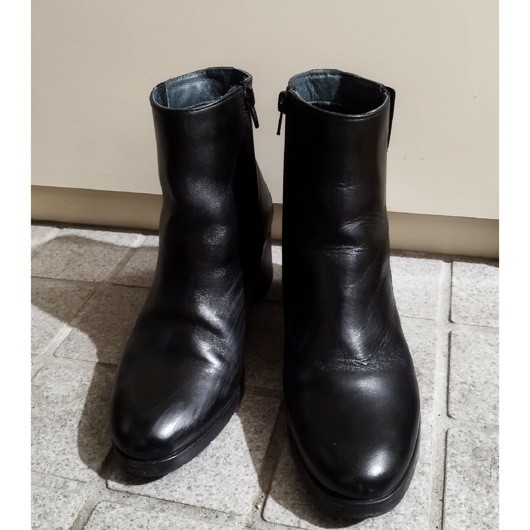 PIEDI NUDI - ピエディヌーディ PIEDI NUDI 本革 美脚ショートブーツ