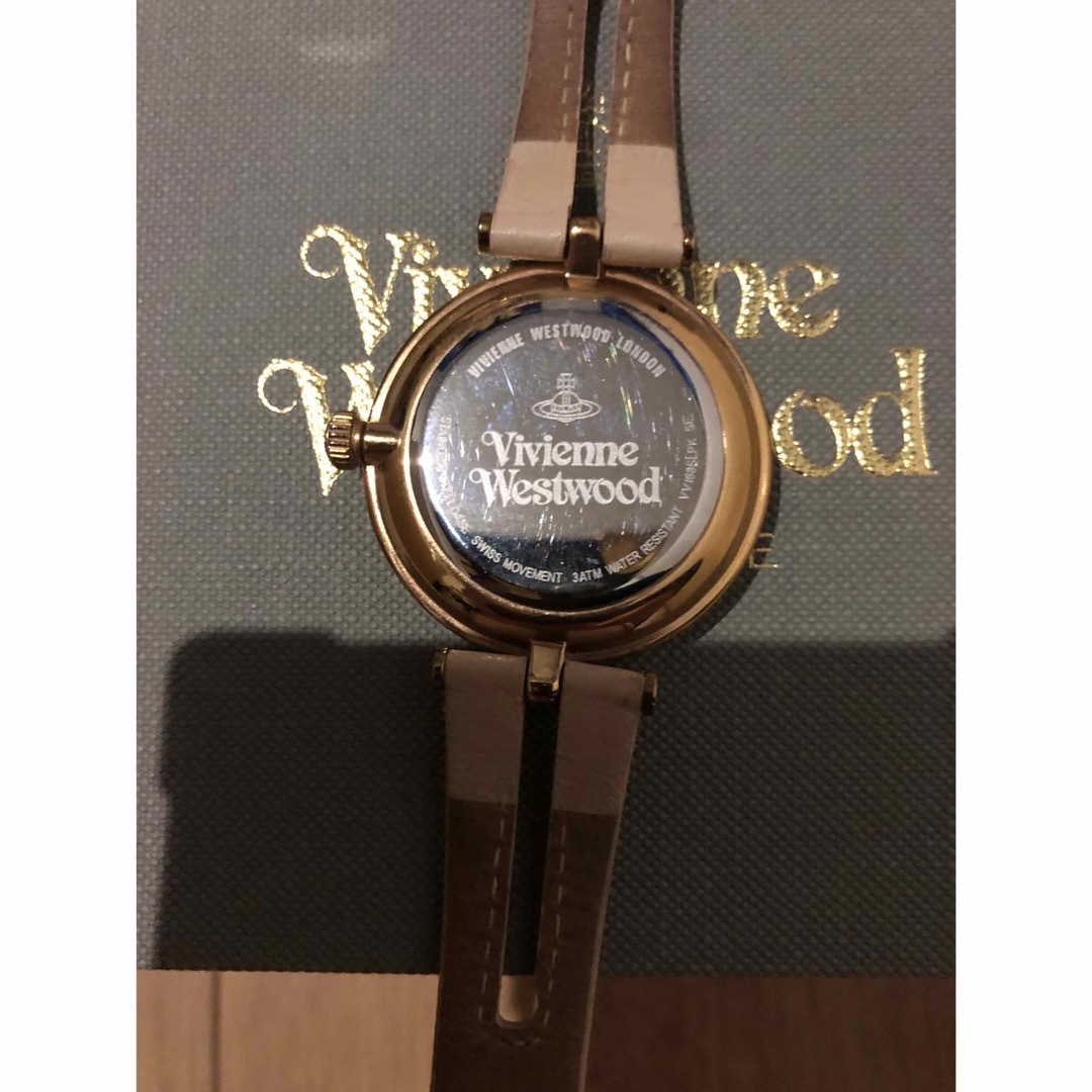 Vivienne Westwood(ヴィヴィアンウエストウッド)のヴィヴィアン 時計 66 レディースのファッション小物(腕時計)の商品写真