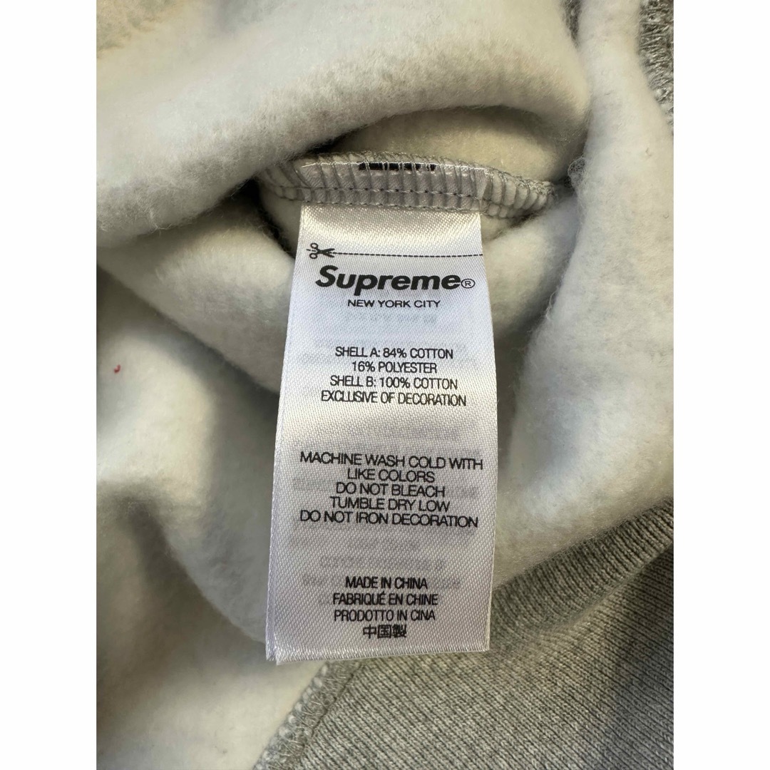 Supreme(シュプリーム)のSupreme Big Logo Jacquard Hooded メンズのトップス(パーカー)の商品写真