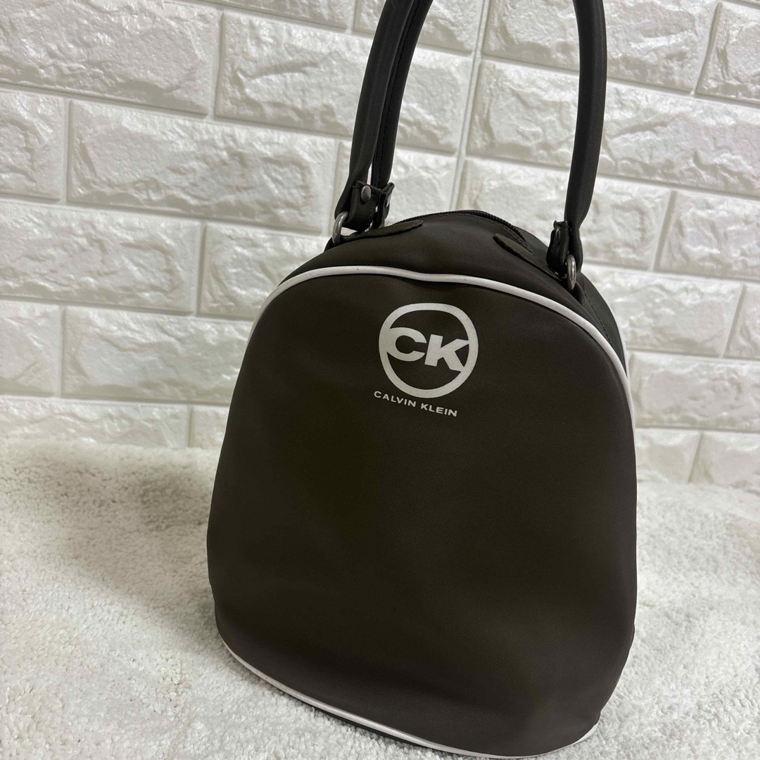 ［値下げ中］Calvin Klein カルバンクライン　ショルダーバッグ　黒茶