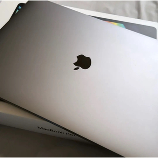マック(Mac (Apple))のMacBook Pro 2019 16インチ(ノートPC)