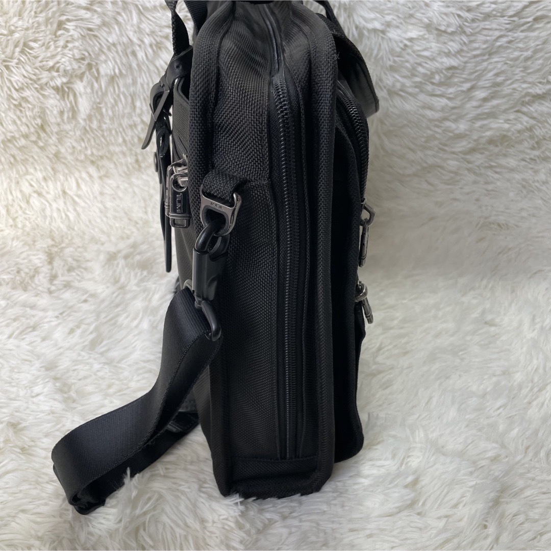 TUMI(トゥミ)のTUMI　アルファ　2way　ビジネスバッグ　A4収納可　黒 メンズのバッグ(ビジネスバッグ)の商品写真