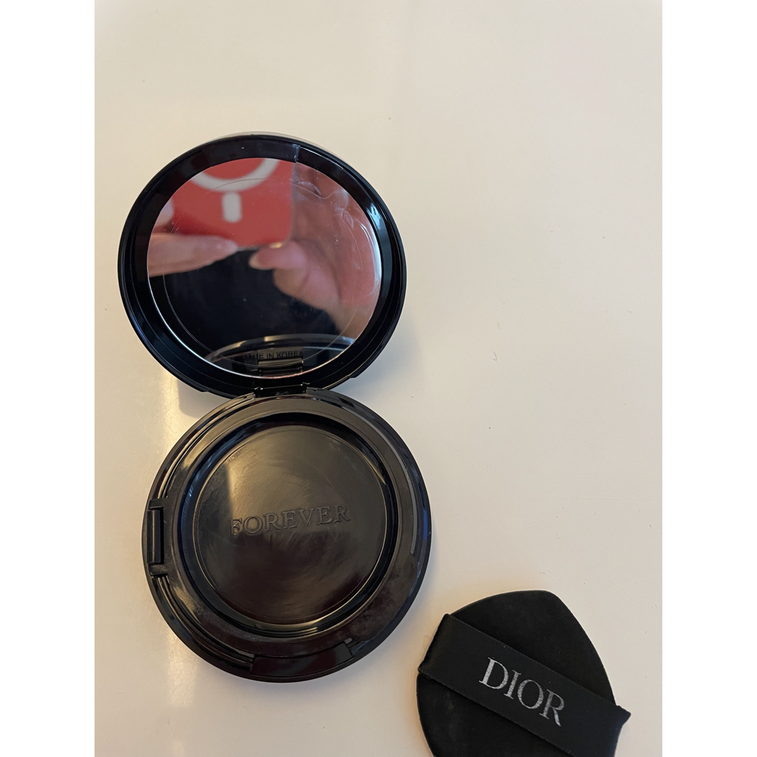 Dior(ディオール)のディオールスキンフォーエヴァークッション コスメ/美容のベースメイク/化粧品(ファンデーション)の商品写真