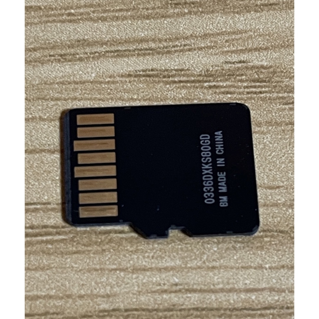 SanDisk(サンディスク)のSanDisk ultra microSDカード 32GB 中古品 スマホ/家電/カメラのスマートフォン/携帯電話(その他)の商品写真