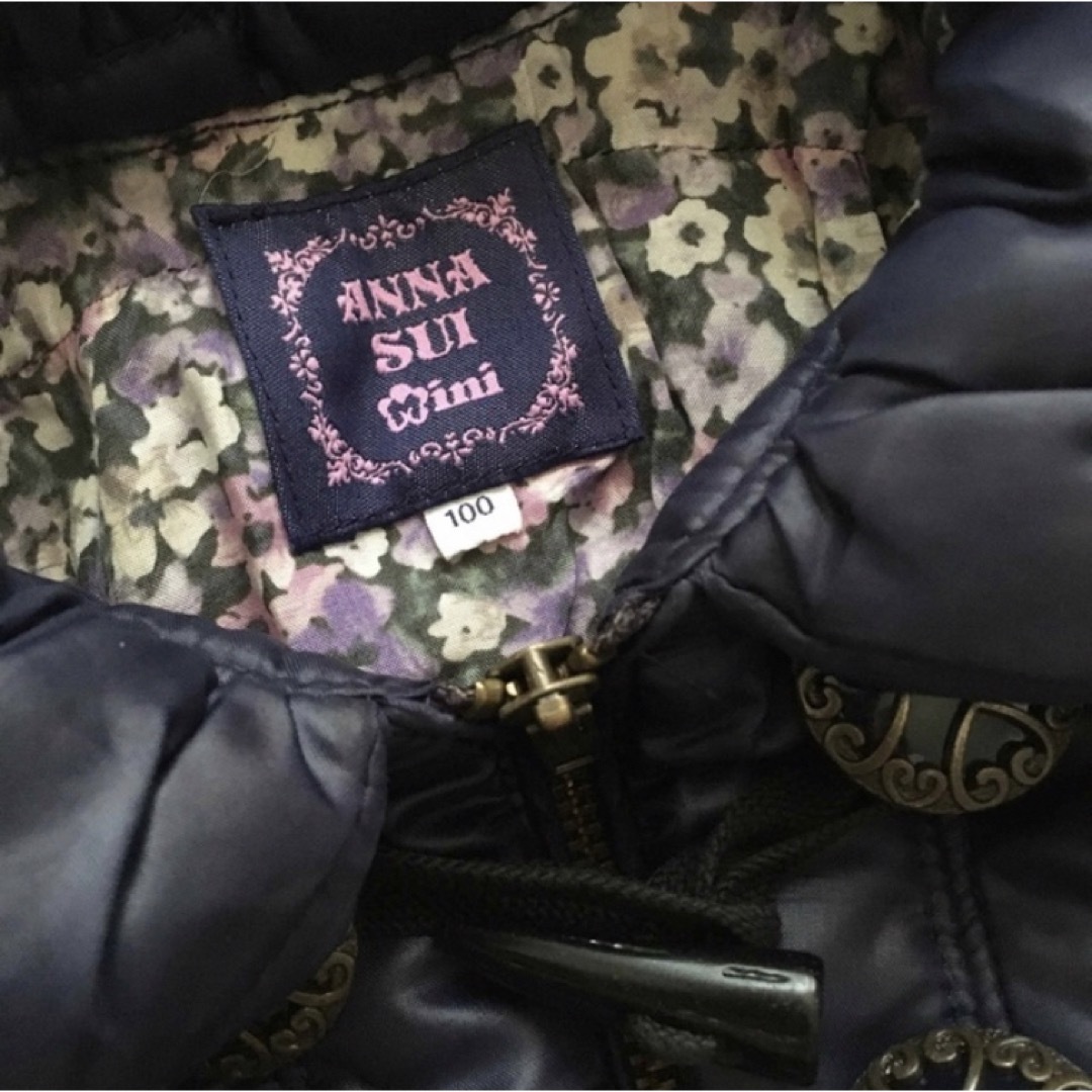 ANNA SUI mini(アナスイミニ)の100 アナスイミニ   中綿　ダウンコート　紺色　リバティ キッズ/ベビー/マタニティのキッズ服女の子用(90cm~)(コート)の商品写真