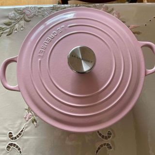 ルクルーゼ(LE CREUSET)の美品　ル・クルーゼ　24  (鍋/フライパン)