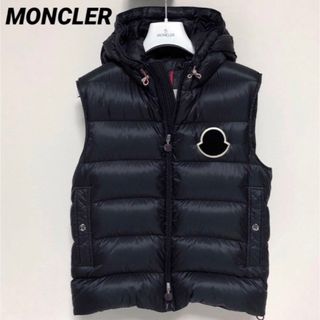 未使用！MONCLER　モンクレ　メンズ　ダウンベスト　ベスト　ダウン　冬服