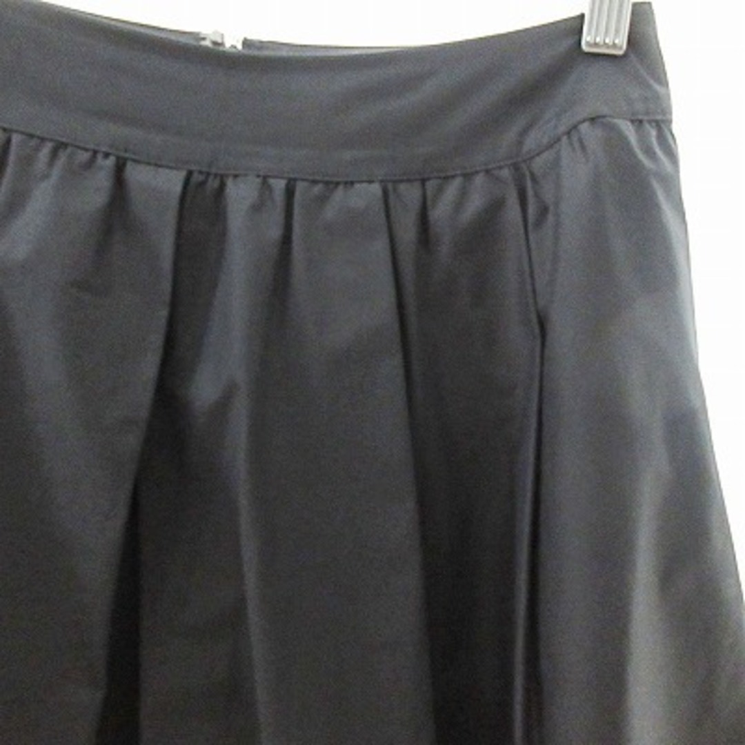 M'S GRACY(エムズグレイシー)のエムズグレイシー M'S GRACY フレア スカート 膝丈 タック 黒 40 レディースのスカート(ひざ丈スカート)の商品写真