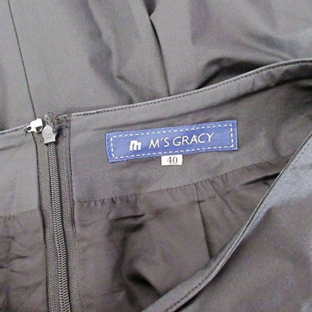 M'S GRACY(エムズグレイシー)のエムズグレイシー M'S GRACY フレア スカート 膝丈 タック 黒 40 レディースのスカート(ひざ丈スカート)の商品写真