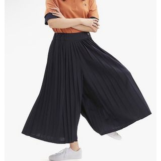 FRED PERRY(キュロット)のフリマアイテム一覧 FRED PERRY(キュロット)のフリマアイテム一覧