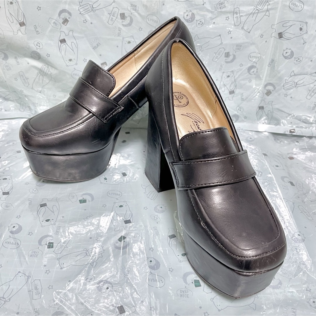 YOSUKE(ヨースケ)のYOSUKE チャンキーヒール 太ヒール 厚底 スムース レディースの靴/シューズ(ハイヒール/パンプス)の商品写真