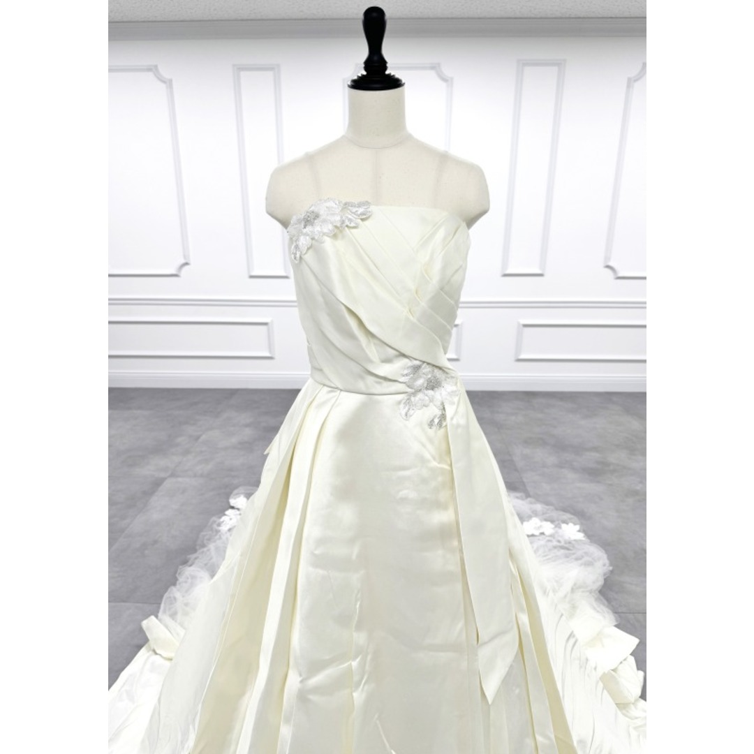 カンタベッラ Canta Bella プリンセスライン ウェディングドレス ホワイト付属品