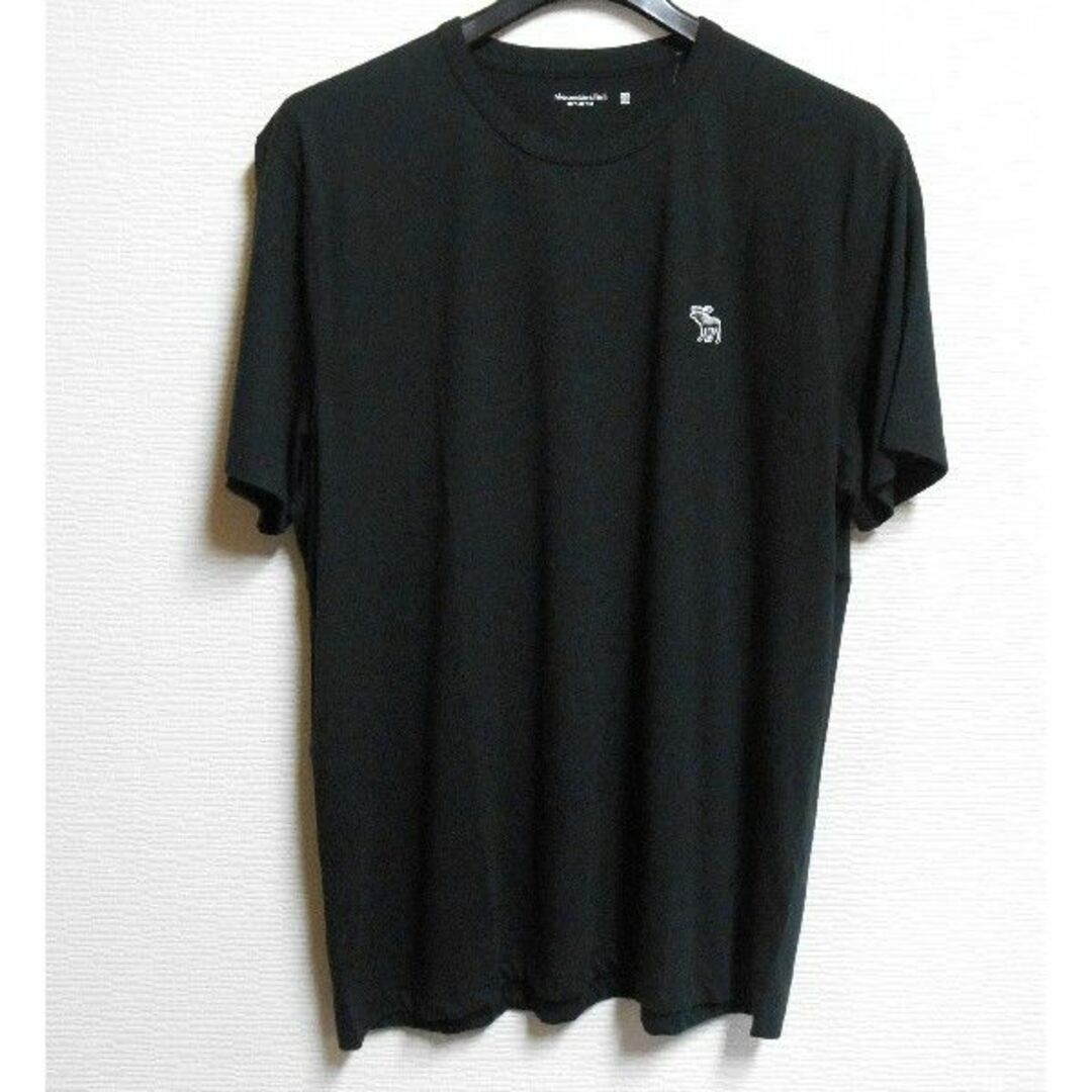 Abercrombie&Fitch(アバクロンビーアンドフィッチ)のアバクロ/US:XXL/ブラック/立体アイコンロゴ半袖Tシャツ メンズのトップス(Tシャツ/カットソー(半袖/袖なし))の商品写真