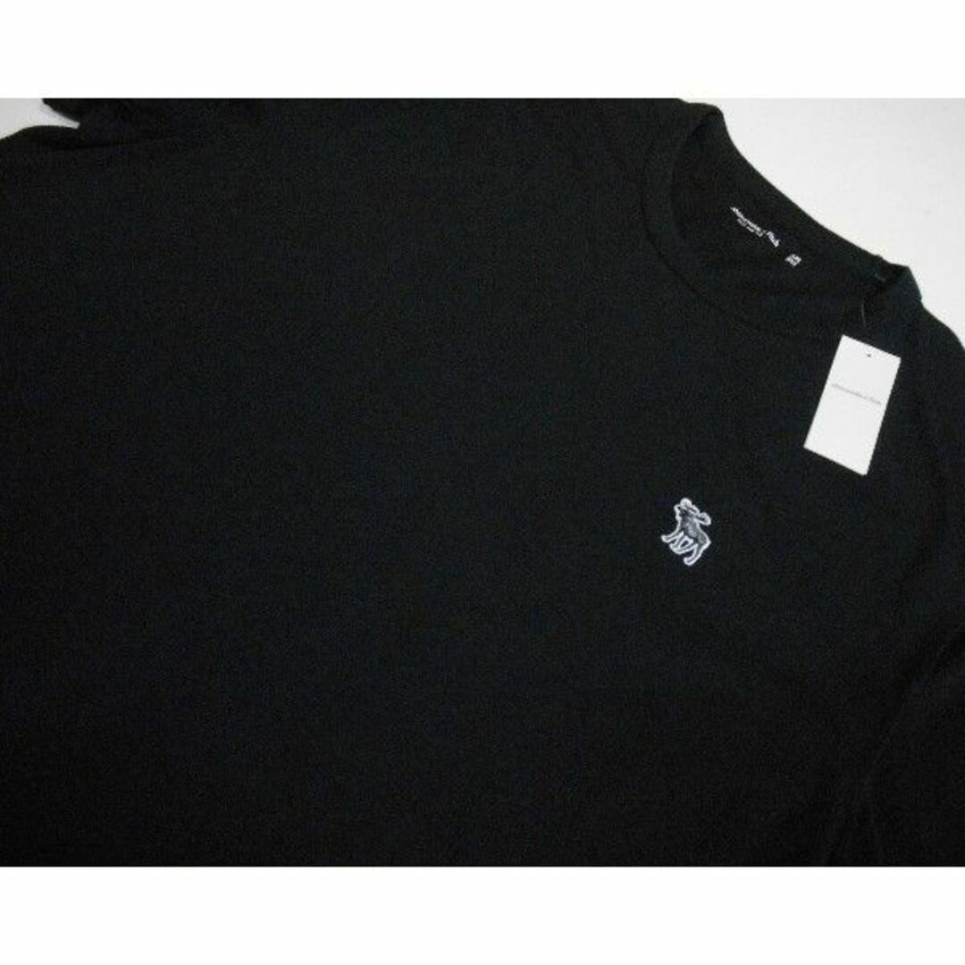Abercrombie&Fitch(アバクロンビーアンドフィッチ)のアバクロ/US:XXL/ブラック/立体アイコンロゴ半袖Tシャツ メンズのトップス(Tシャツ/カットソー(半袖/袖なし))の商品写真