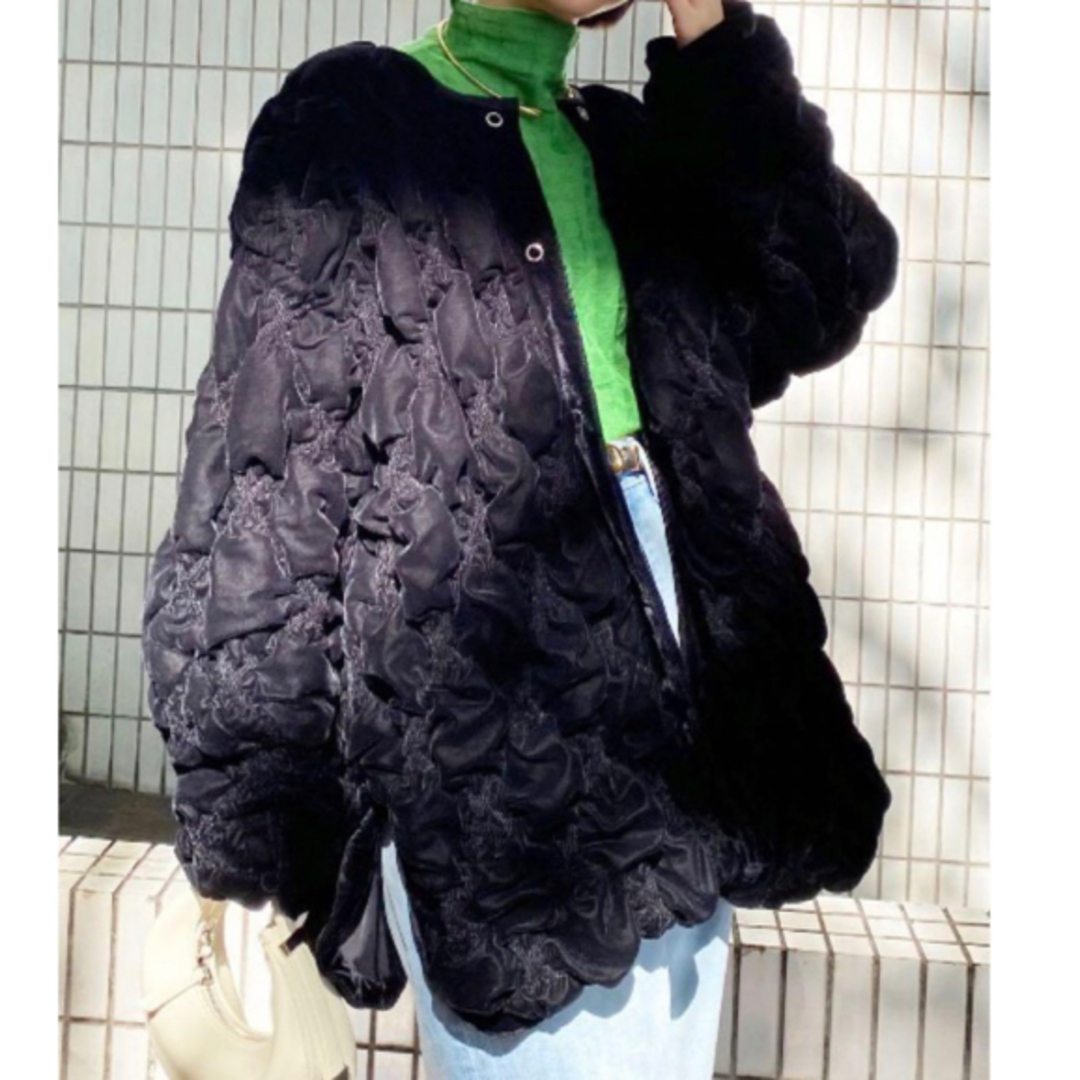 Ameri VINTAGE(アメリヴィンテージ)のVELOUR QUILTING BLOUSON レディースのジャケット/アウター(ブルゾン)の商品写真
