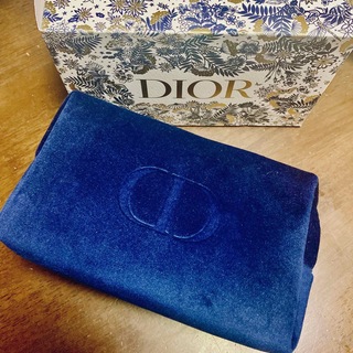クリスチャンディオール(Christian Dior)のDior クリスマスコフレ　ポーチ　新品未使用(コフレ/メイクアップセット)