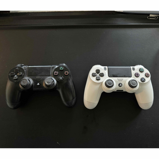 プレイステーション4(PlayStation4)の【ジャンク】PS4 純正コントローラー 2台(家庭用ゲーム機本体)