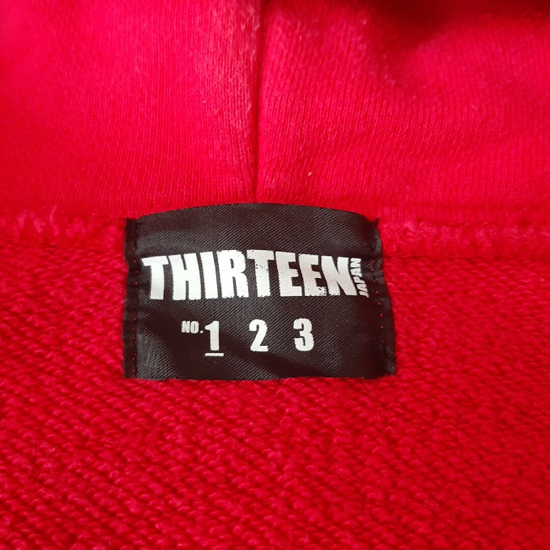 THIRTEEN JAPAN(サーティンジャパン)のTHIRTEEN JAPAN　キッズ　パーカー　赤 キッズ/ベビー/マタニティのキッズ服男の子用(90cm~)(ジャケット/上着)の商品写真