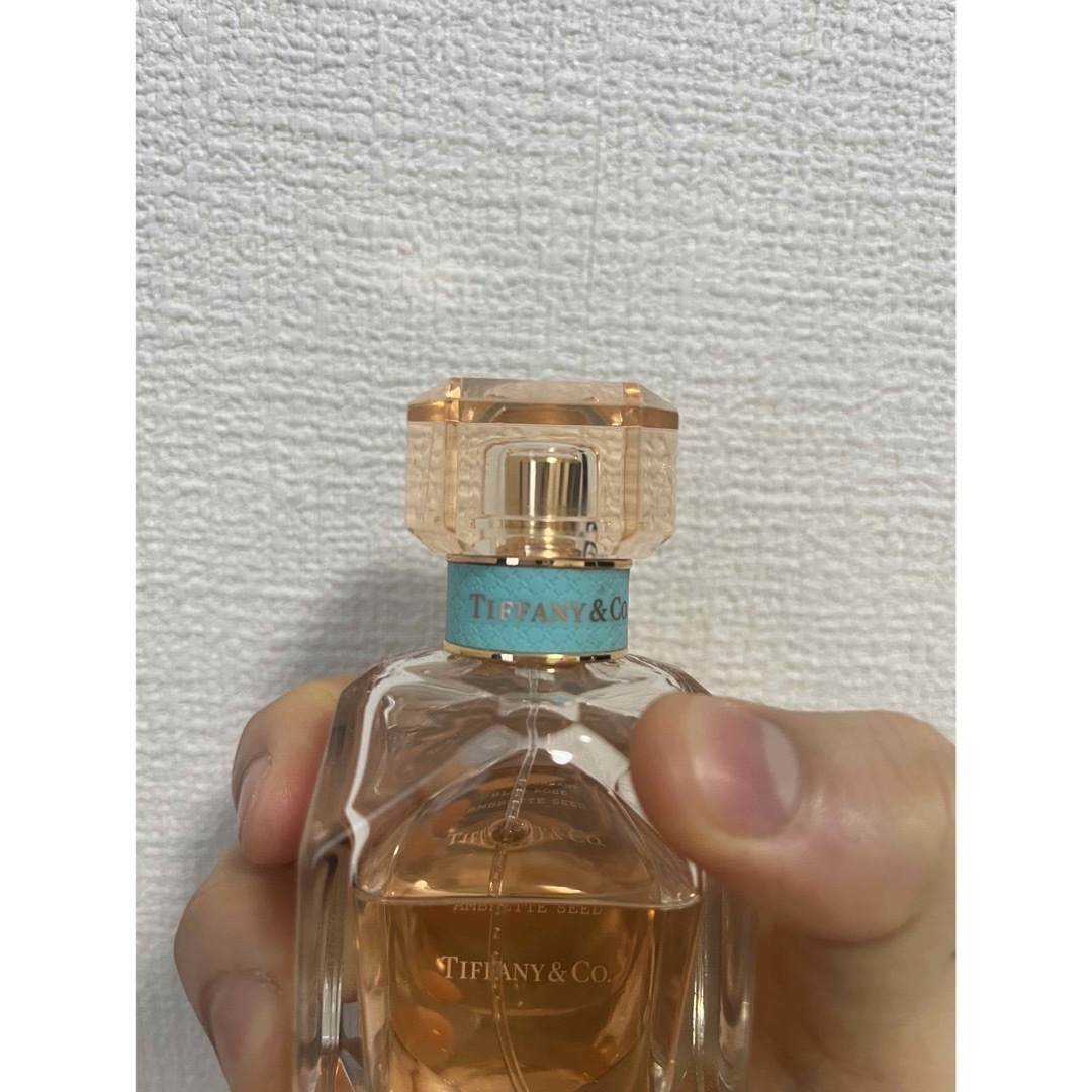 Tiffany & Co.(ティファニー)のTiffany ローズゴールドオードパルファム　香水　50ml コスメ/美容の香水(ユニセックス)の商品写真