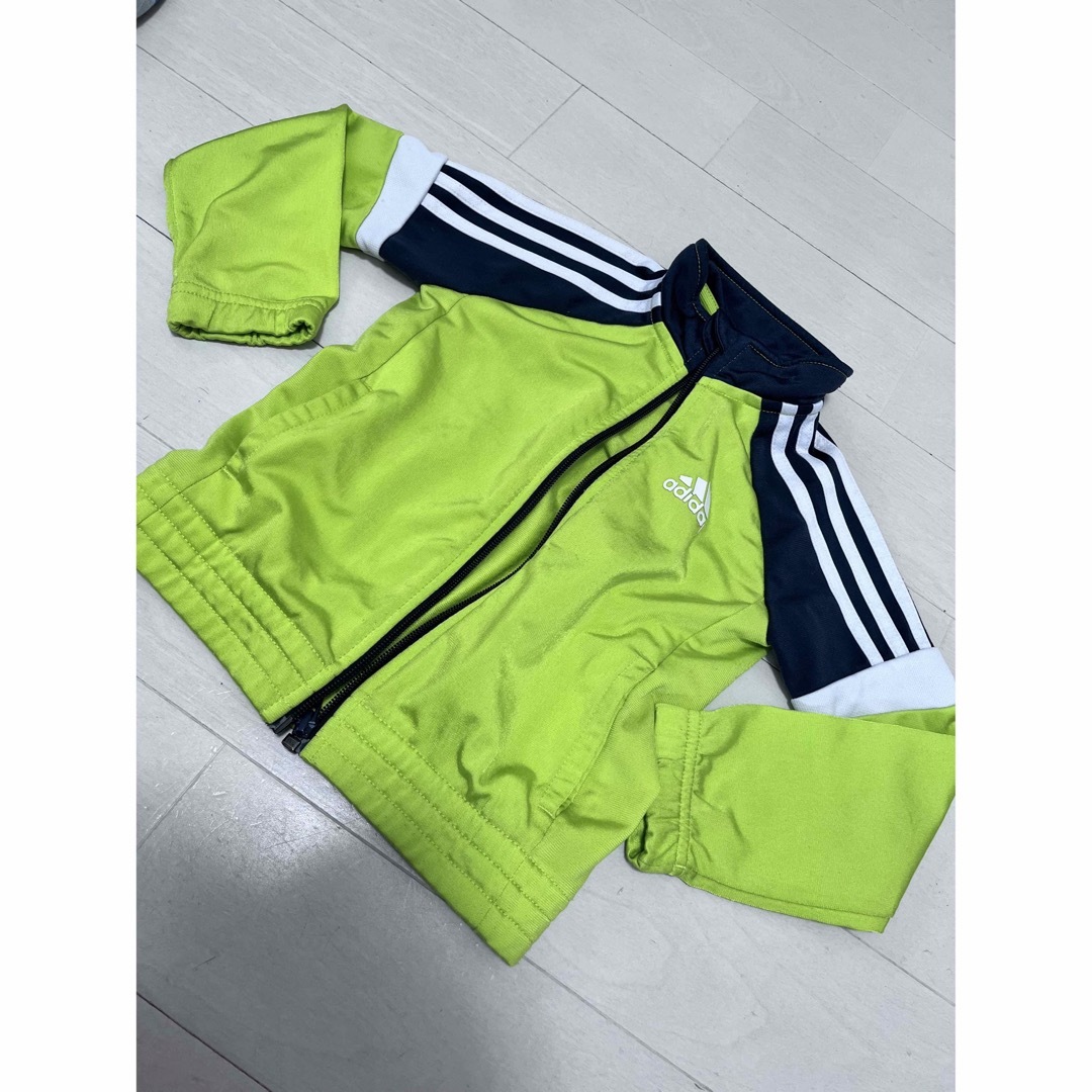 adidas(アディダス)のアディダス ジャージ上 100 キッズ/ベビー/マタニティのキッズ服男の子用(90cm~)(ジャケット/上着)の商品写真