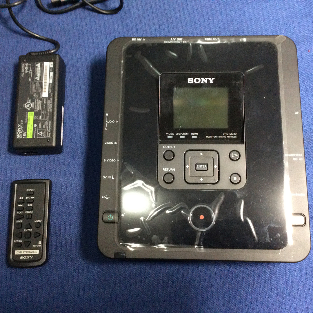 SONY DVDライター VRD MC10  取下げ前最後の値下げしました。 スマホ/家電/カメラのテレビ/映像機器(DVDレコーダー)の商品写真