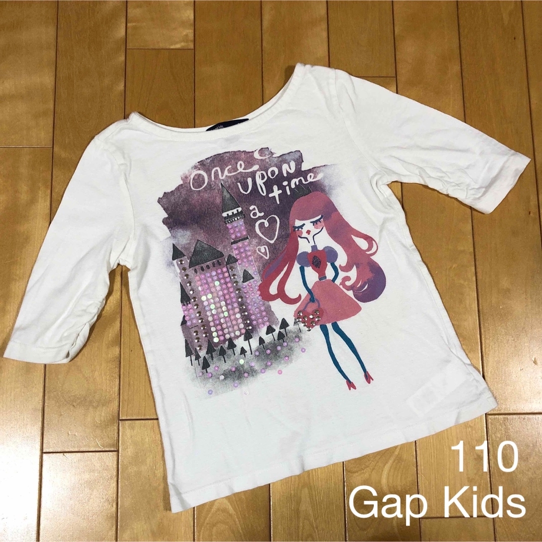 GAP Kids(ギャップキッズ)のGap Kids ギャップキッズ　トップス　Tシャツ　110 キッズ/ベビー/マタニティのキッズ服女の子用(90cm~)(Tシャツ/カットソー)の商品写真