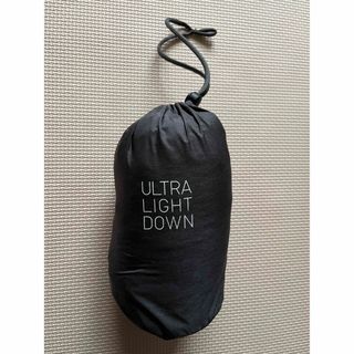 ユニクロ(UNIQLO)のUNIQLO ユニクロ　ウルトラライトダウン Ｌサイズ(ダウンベスト)