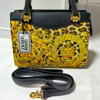 ヴェルサーチ(VERSACE)のヴェルサーチ　2way ショルダーバッグ　ハンドバッグ(ハンドバッグ)