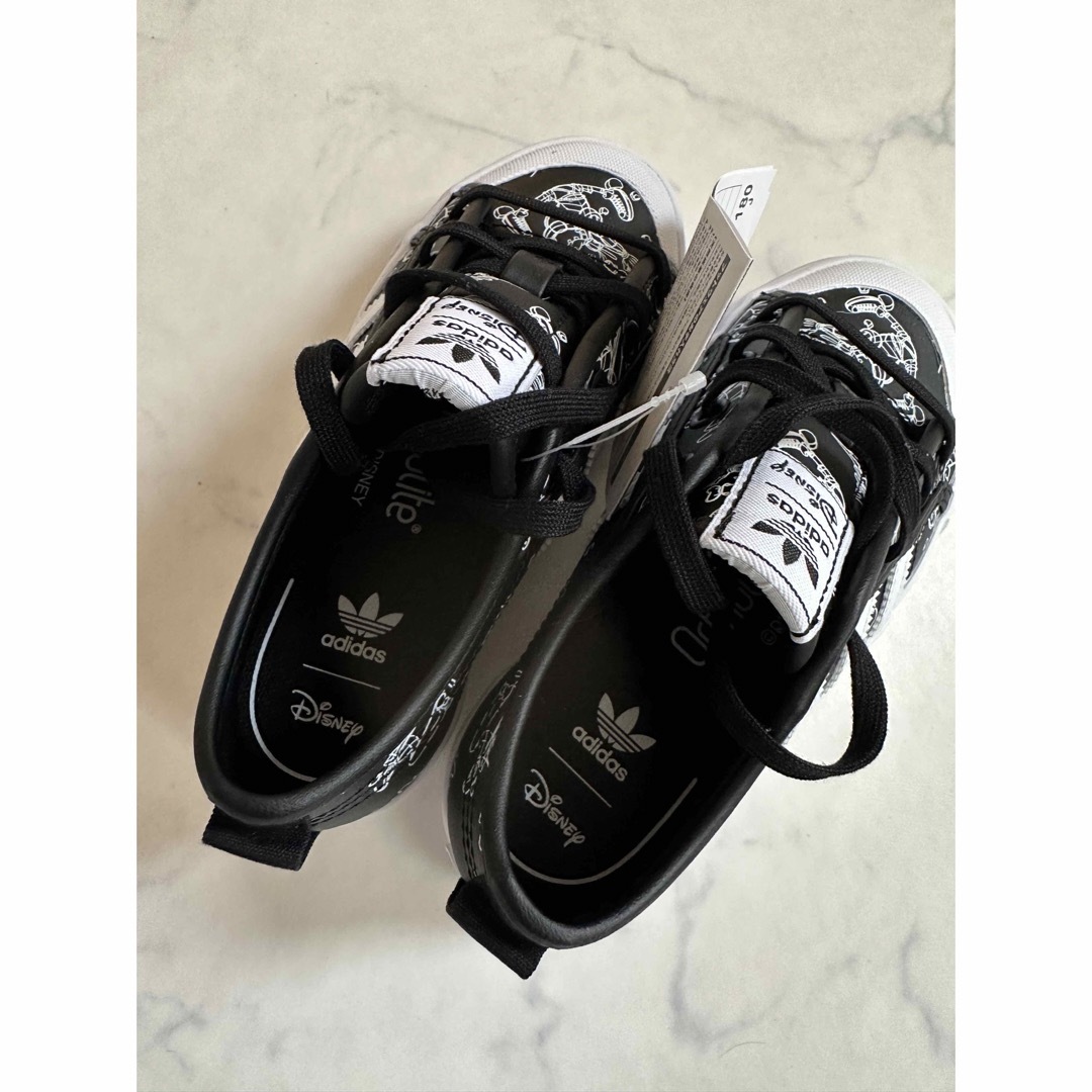 adidas - adidas disneyコラボ グーフィースニーカー 18cmの通販 adidas - adidas disneyコラボ グーフィースニーカー 18cmの通販