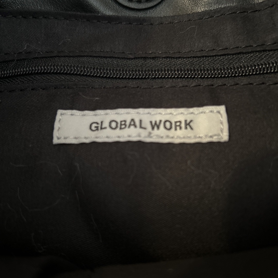 GLOBAL WORK(グローバルワーク)のグローバルワーク　GLOBAL WORK ファーバッグ　新品・未使用 レディースのバッグ(トートバッグ)の商品写真