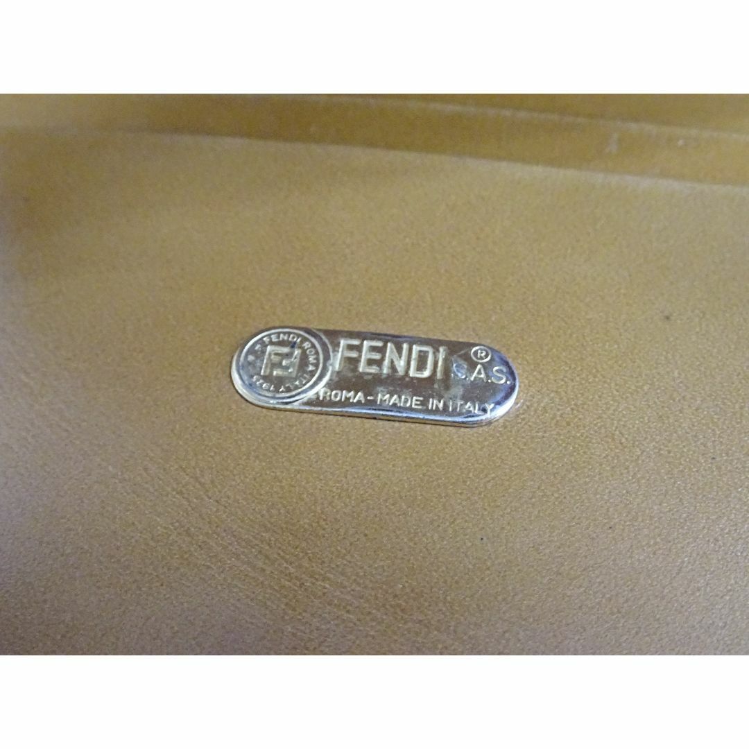 FENDI(フェンディ)のM藤005 / FENDI フェンディ ブロックチェック 財布 二つ折り レディースのファッション小物(財布)の商品写真
