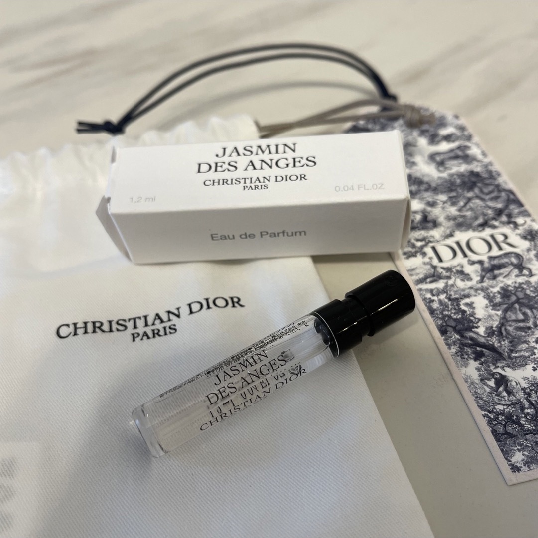 Christian Dior(クリスチャンディオール)の【新品未使用】ディオール　ジャスミンデザンジュ　EDP サンプル　2ml コスメ/美容の香水(香水(女性用))の商品写真