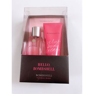 ヴィクトリアズシークレット(Victoria's Secret)の【新品・箱入り】VS Bombshell ミスト&ローションセット ギフト(ボディローション/ミルク)