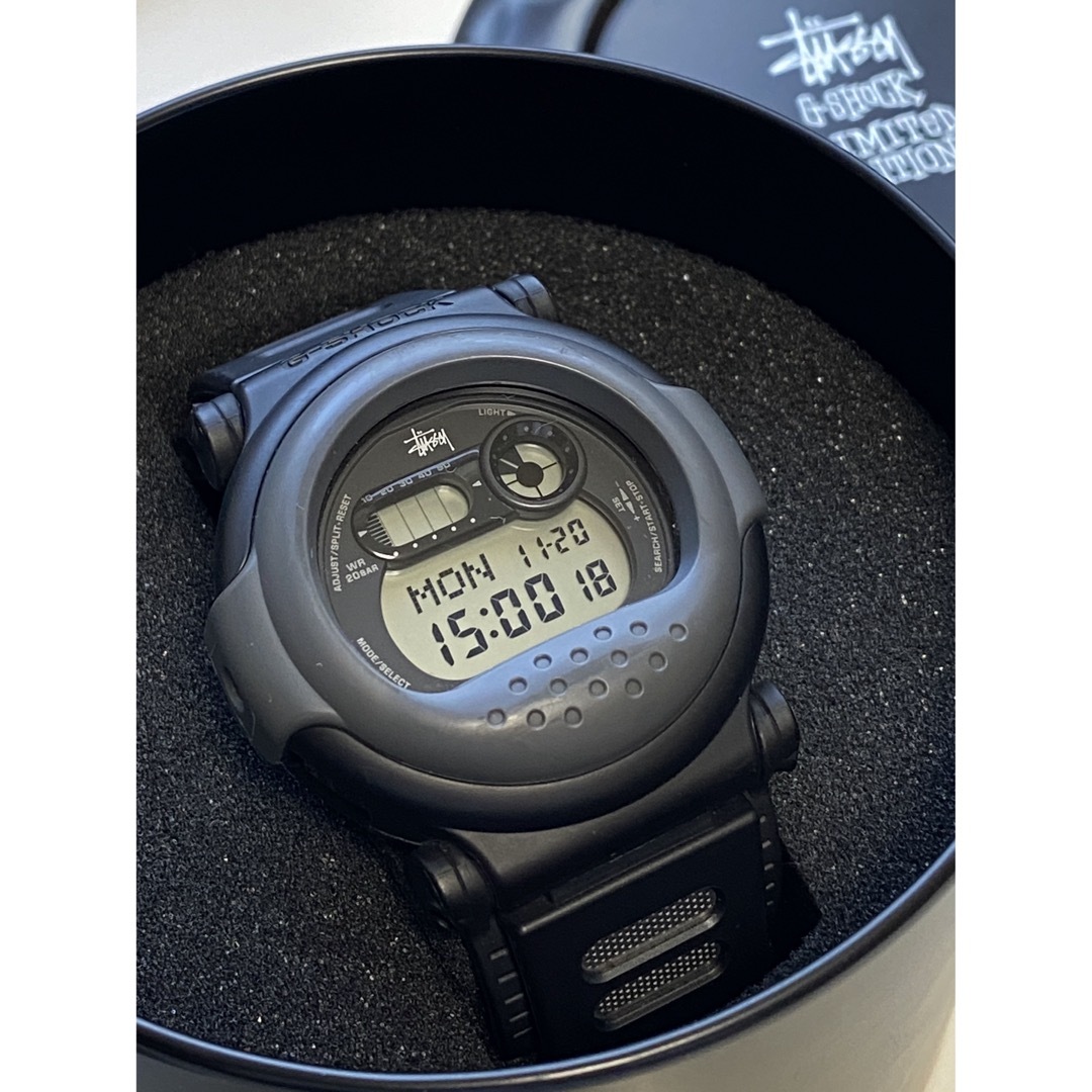 G-SHOCK ✕ STUSSY コラボ文字盤形ラウンド丸形 - 腕時計(アナログ) G-SHOCK ✕ STUSSY コラボ文字盤形ラウンド丸形 - 腕時計(アナログ)