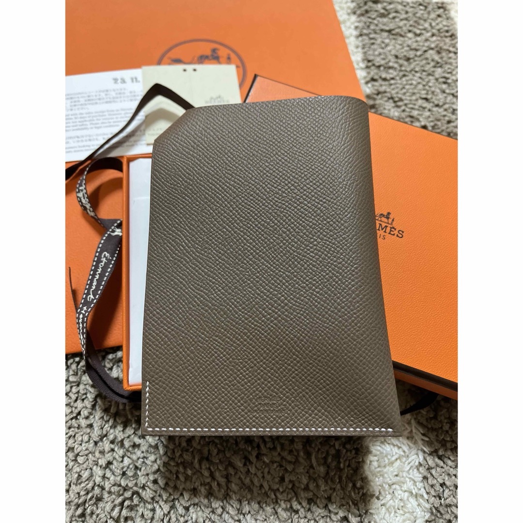 ✨エルメス✨HERMES パスポートケース　ターマック⭐︎B刻