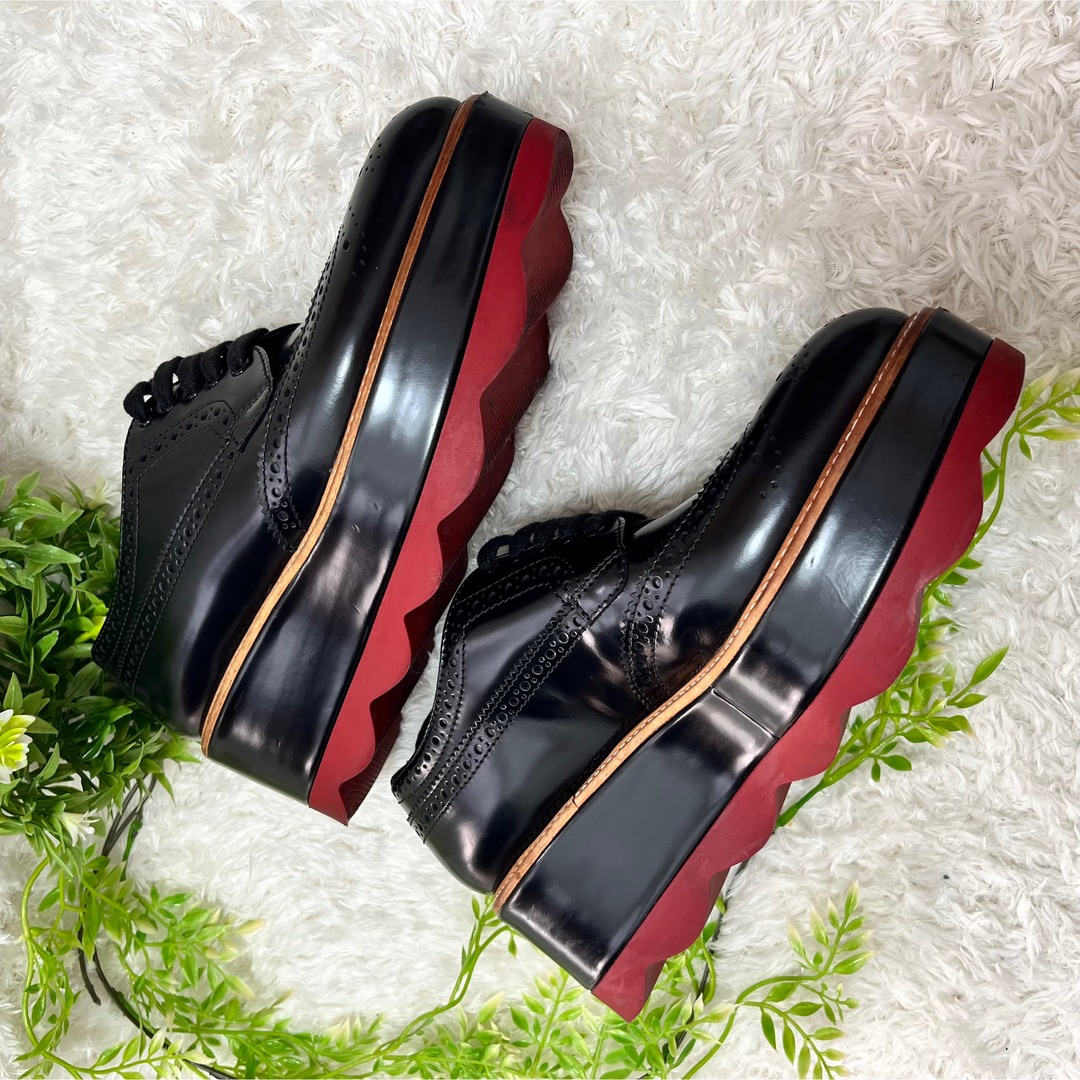PRADA - PRADAプラダ プラットフォームウェーブソール ウィング PRADA - PRADAプラダ プラットフォームウェーブソール ウィング
